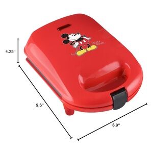 Mickey Mouse Cake Pop Maker